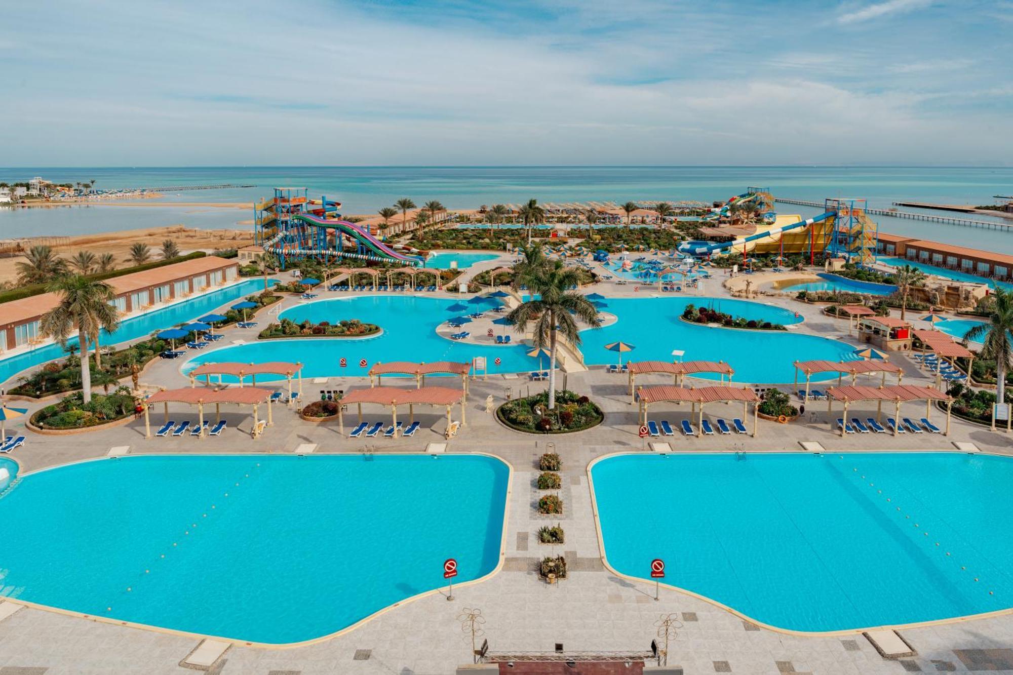 Sunrise Alora Aqua Park Resort Hurghada Bagian luar foto
