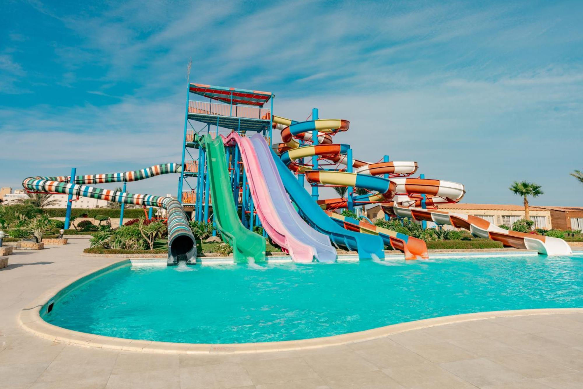 Sunrise Alora Aqua Park Resort Hurghada Bagian luar foto