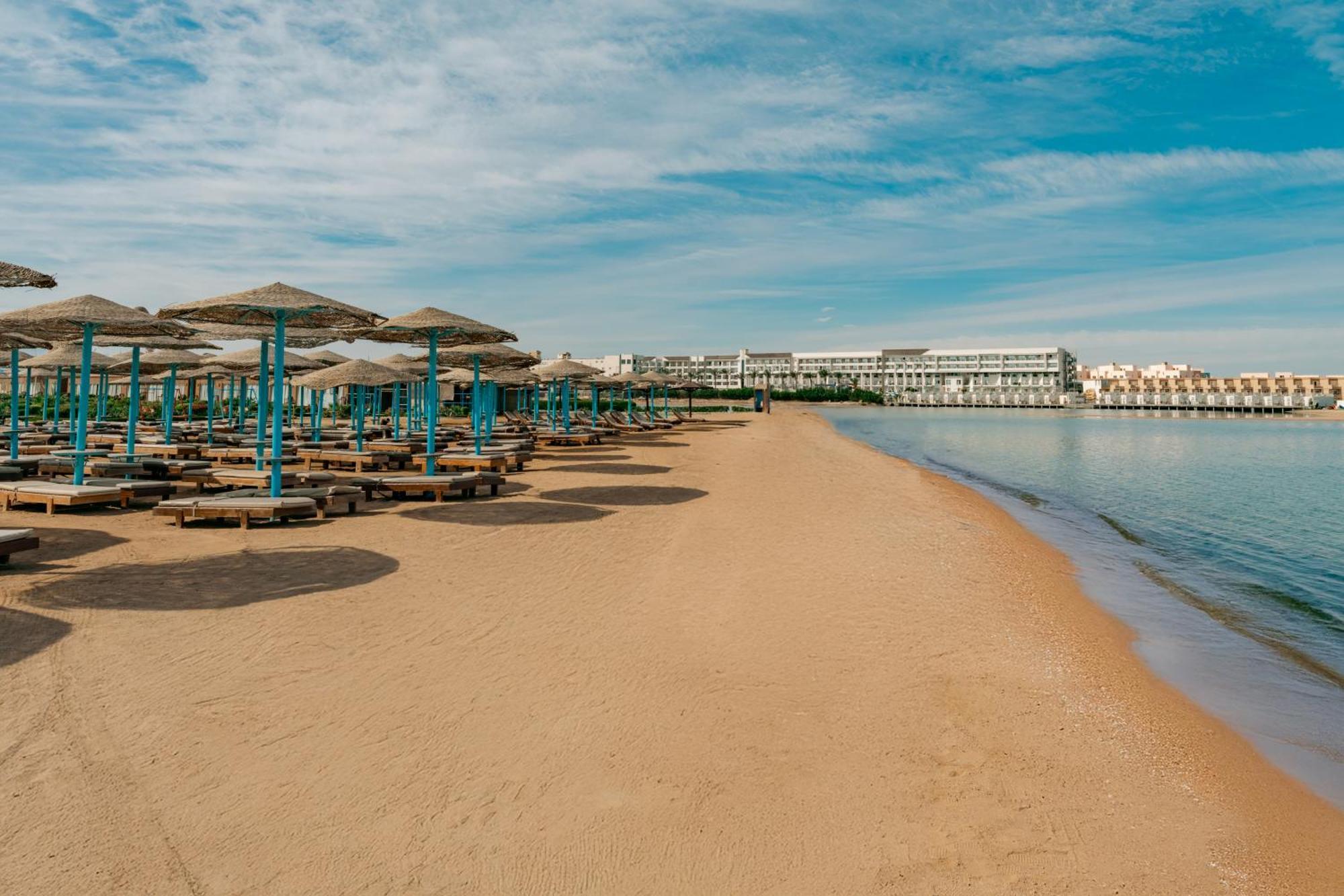 Sunrise Alora Aqua Park Resort Hurghada Bagian luar foto