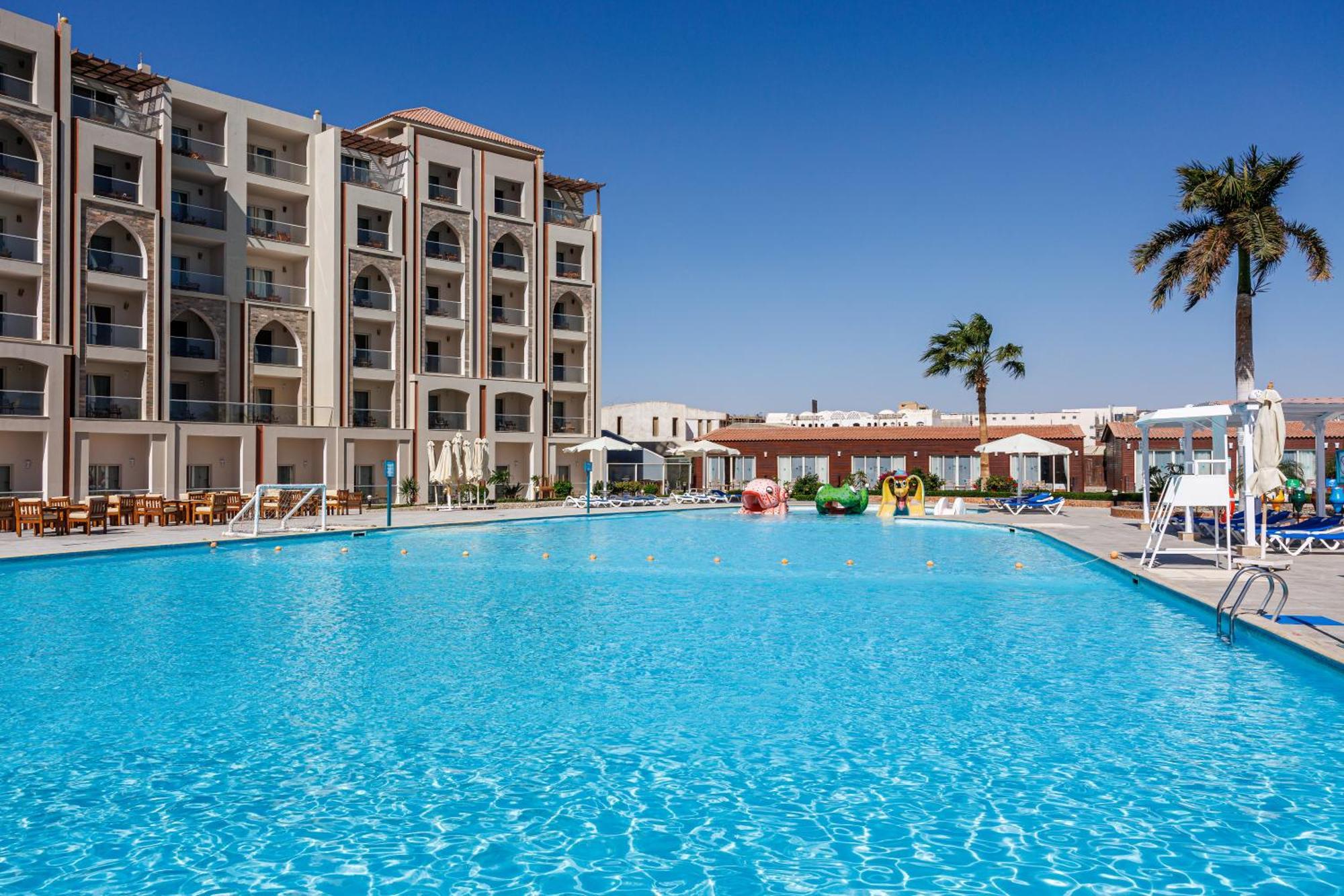 Sunrise Alora Aqua Park Resort Hurghada Bagian luar foto