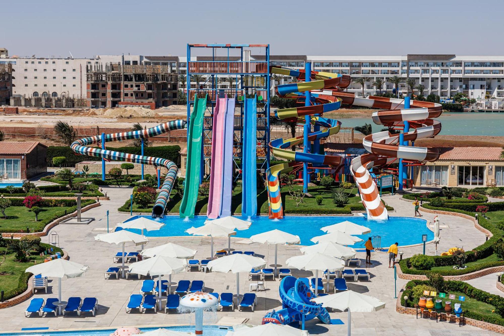 Sunrise Alora Aqua Park Resort Hurghada Bagian luar foto